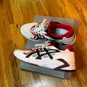 Asics DS Trainer
